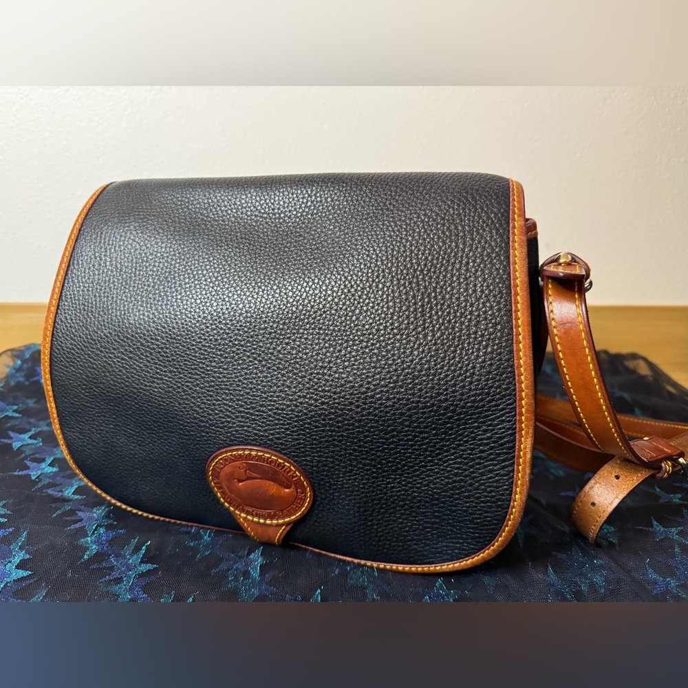 Rare Vintage Dooney & Bourke All-Weather!!